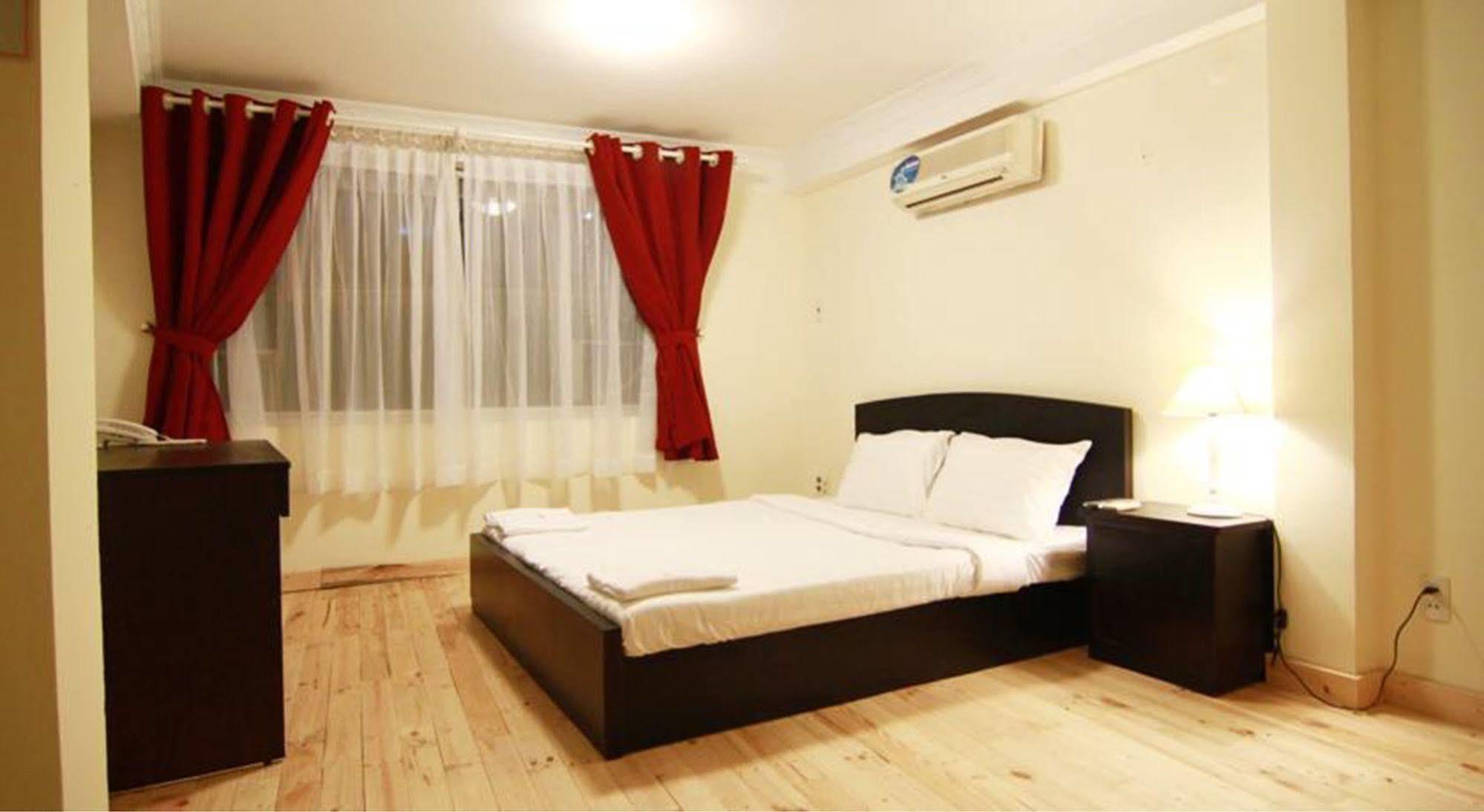 Koniko Backpackers Hostel TP. Hồ Chí Minh Ngoại thất bức ảnh